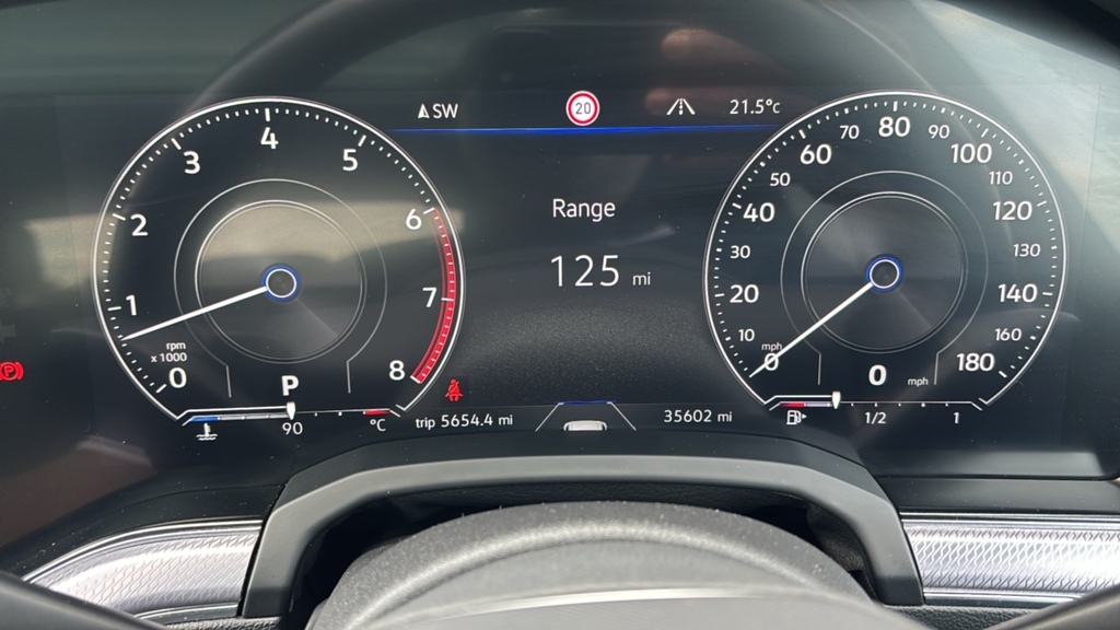 Volkswagen Touareg Black #27