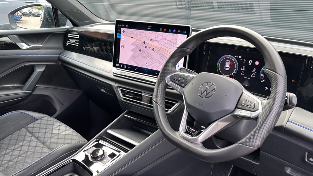 Volkswagen Tiguan 1.5 Tsi 272 Ehybrid R-line Dsg 272 Ps Grey #6