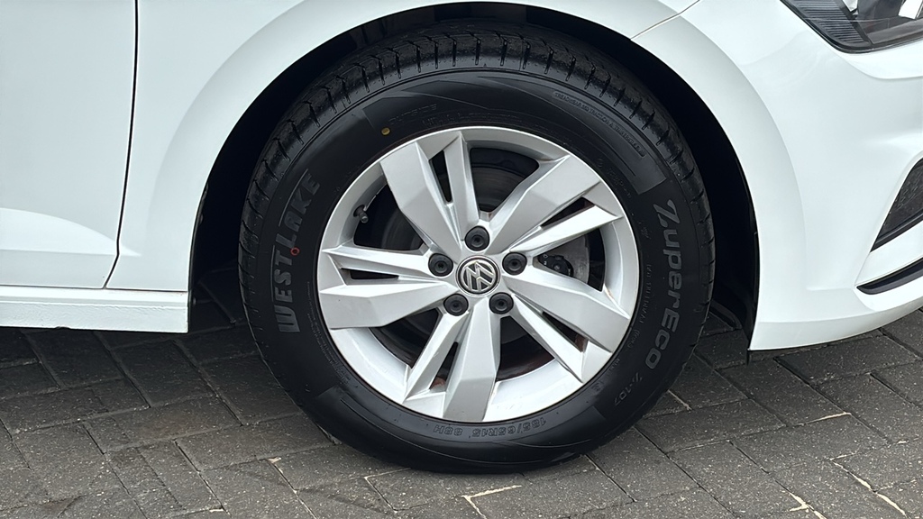 Volkswagen Polo 1.0 Se 65 Ps White #5