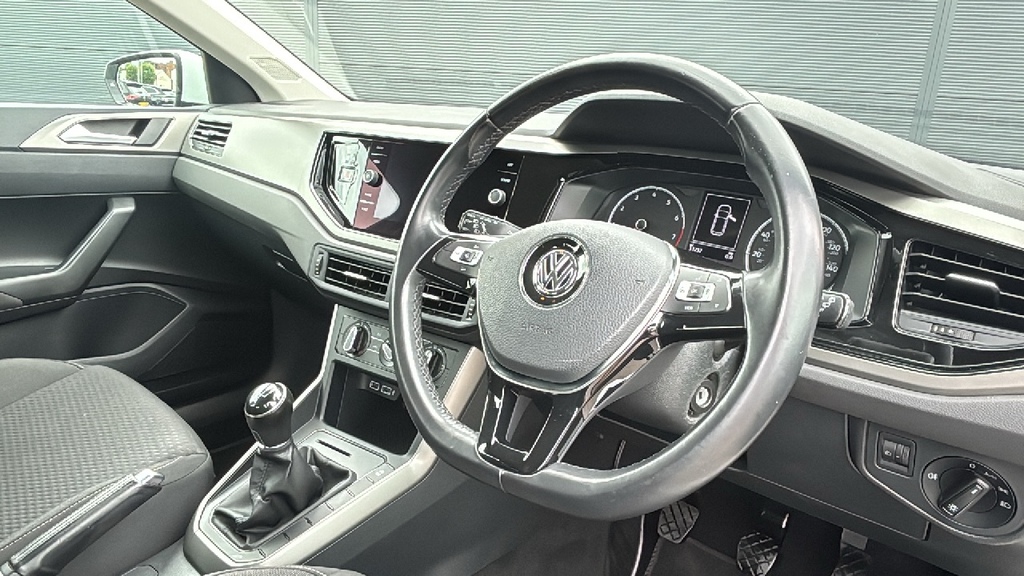 Volkswagen Polo 1.0 Se 65 Ps White #6