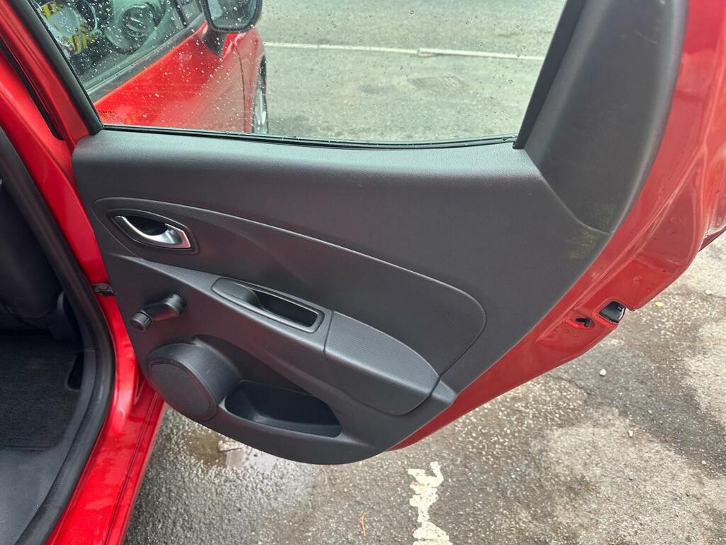 Renault Clio 1.2 16V Play Hatchback Euro 6 7 Red #32