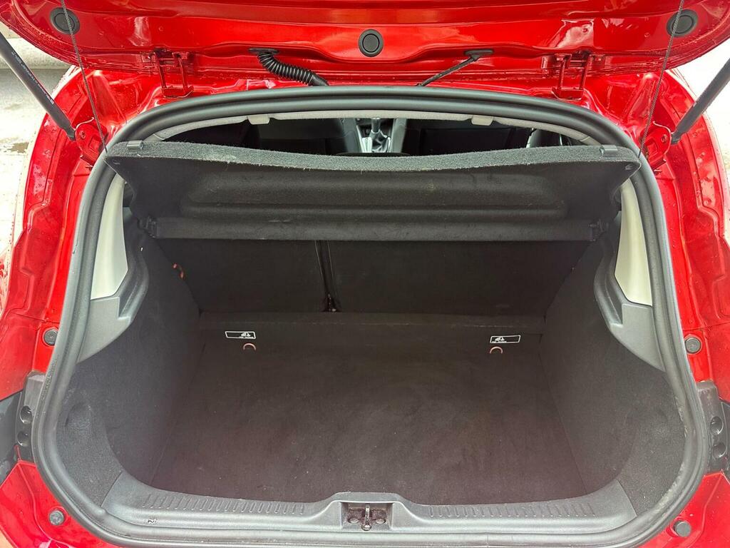 Renault Clio 1.2 16V Play Hatchback Euro 6 7 Red #39