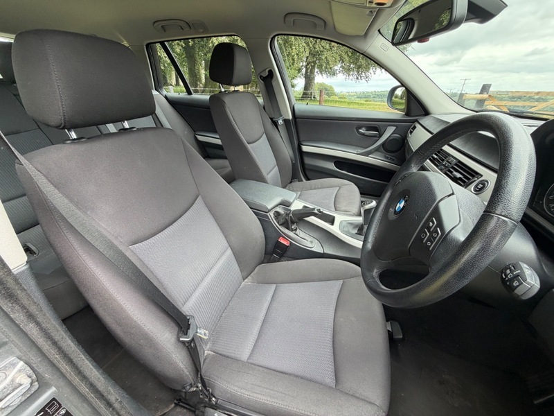 BMW 3 Series Saloon 2.0 318D Se Euro 5 200959 Grey #10