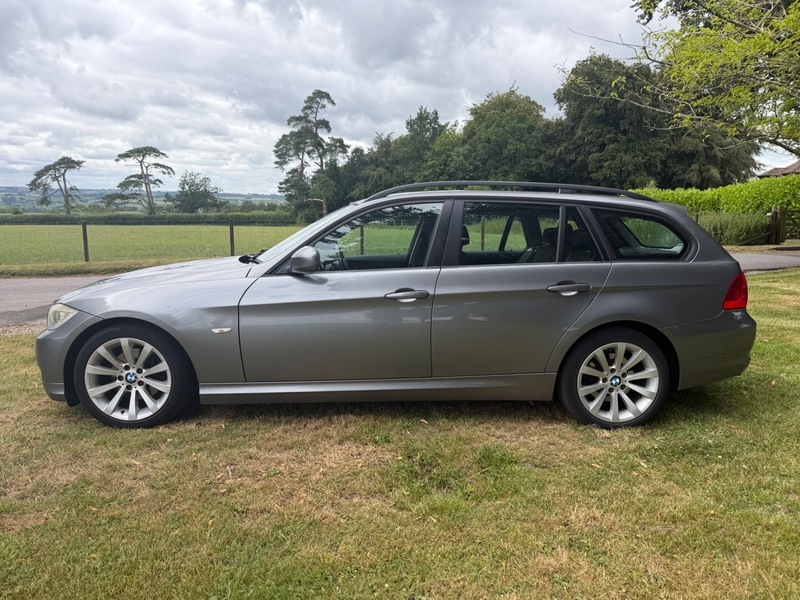 BMW 3 Series Saloon 2.0 318D Se Euro 5 200959 Grey #8