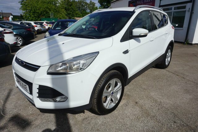 Ford Kuga 2.0 Tdci Zetec Suv 2Wd Euro 6 S White #3