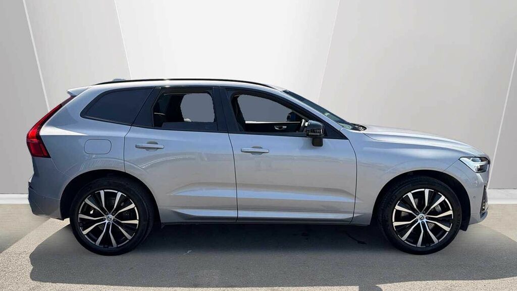 Volvo XC60 B5 247Bhp Plus Dark Awd Mild Hybrid - 360 Parki RV25FWU Silver #3