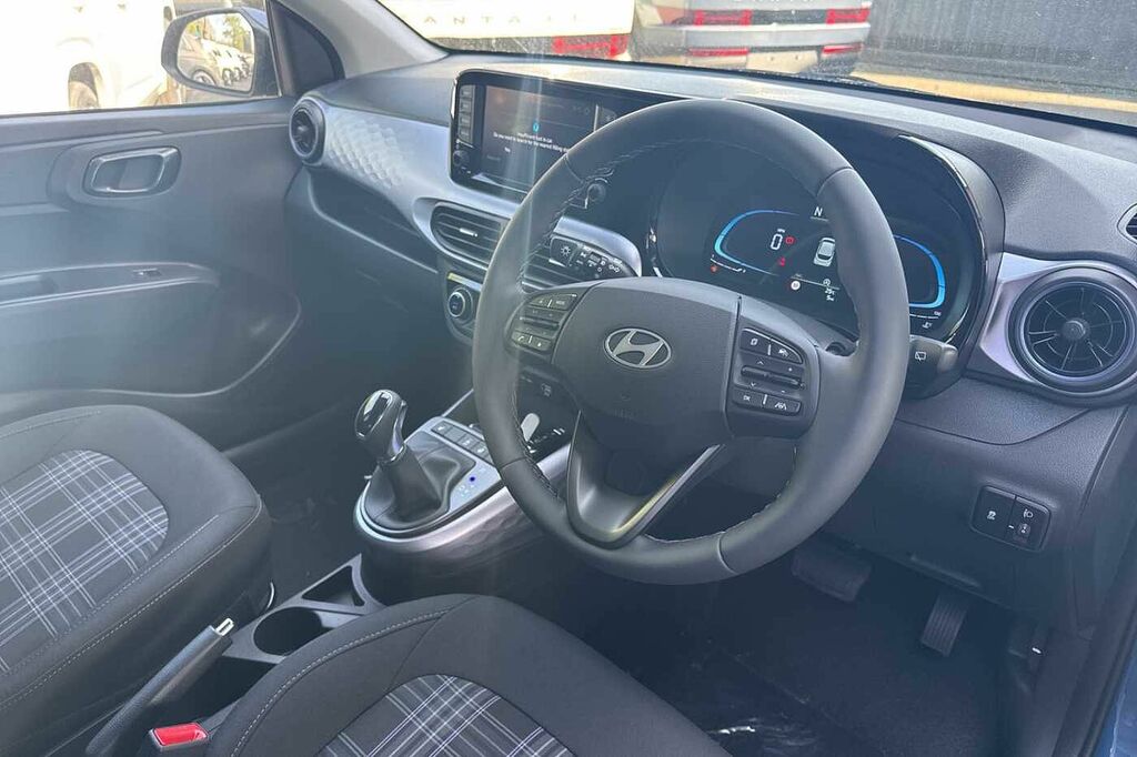 Hyundai I10 1.2 79 Premium Nav Blue #6