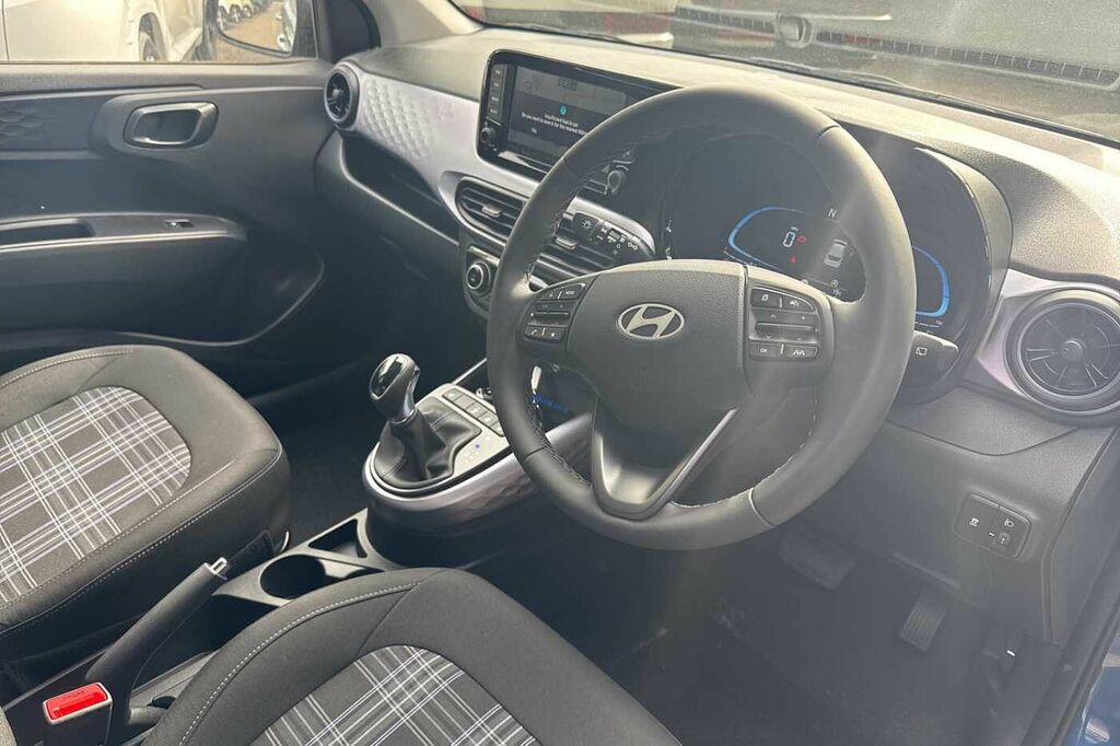 Hyundai I10 1.2 79 Premium Nav Blue #6