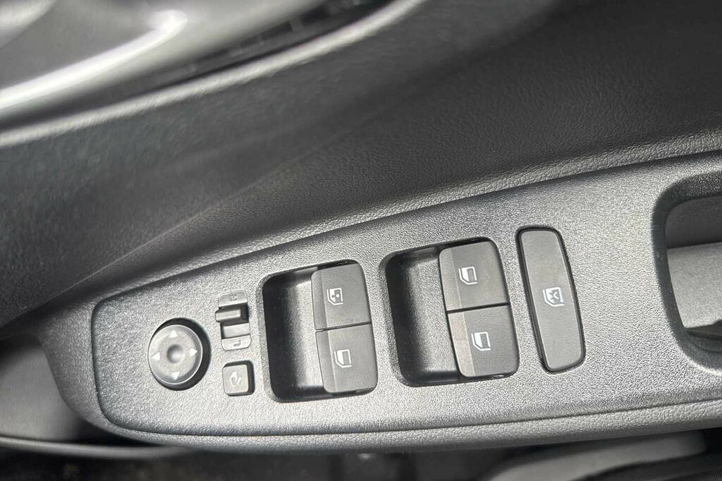Hyundai I10 1.2 Premium Euro 6 Ss Grey #16