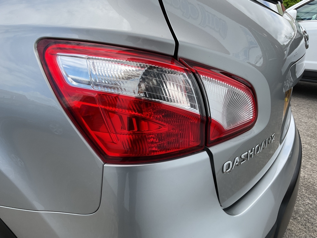 Nissan Qashqai+2 N-tec Black #31