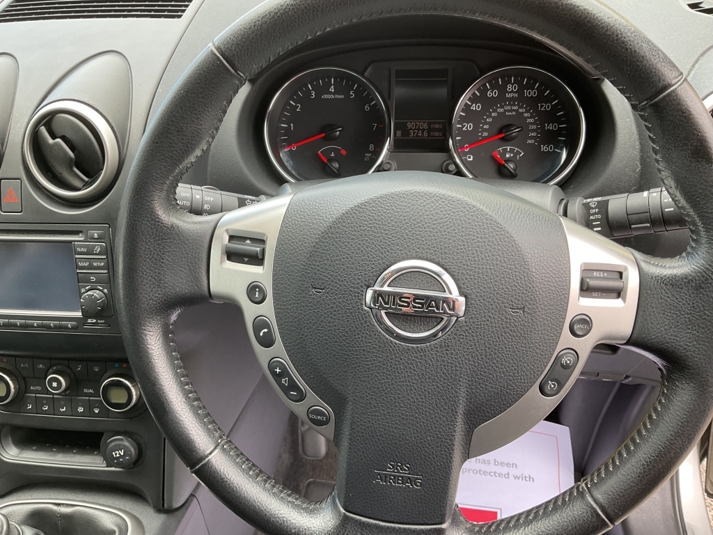 Nissan Qashqai+2 N-tec Black #10