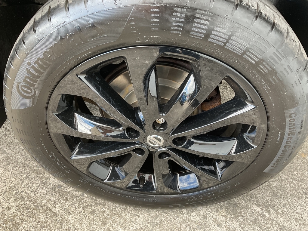 Nissan Qashqai+2 N-tec Black #36