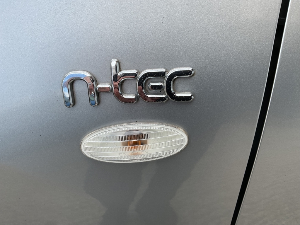 Nissan Qashqai+2 N-tec Black #38