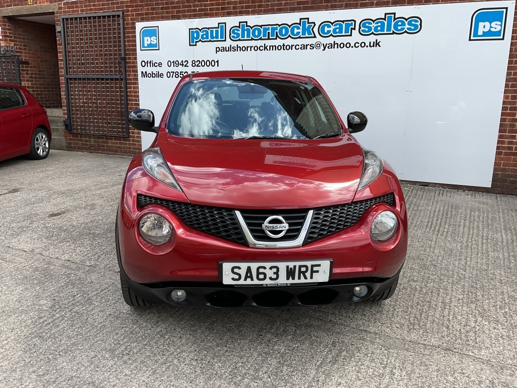 Nissan Juke Hatchback 1.6 N-tec Red #2
