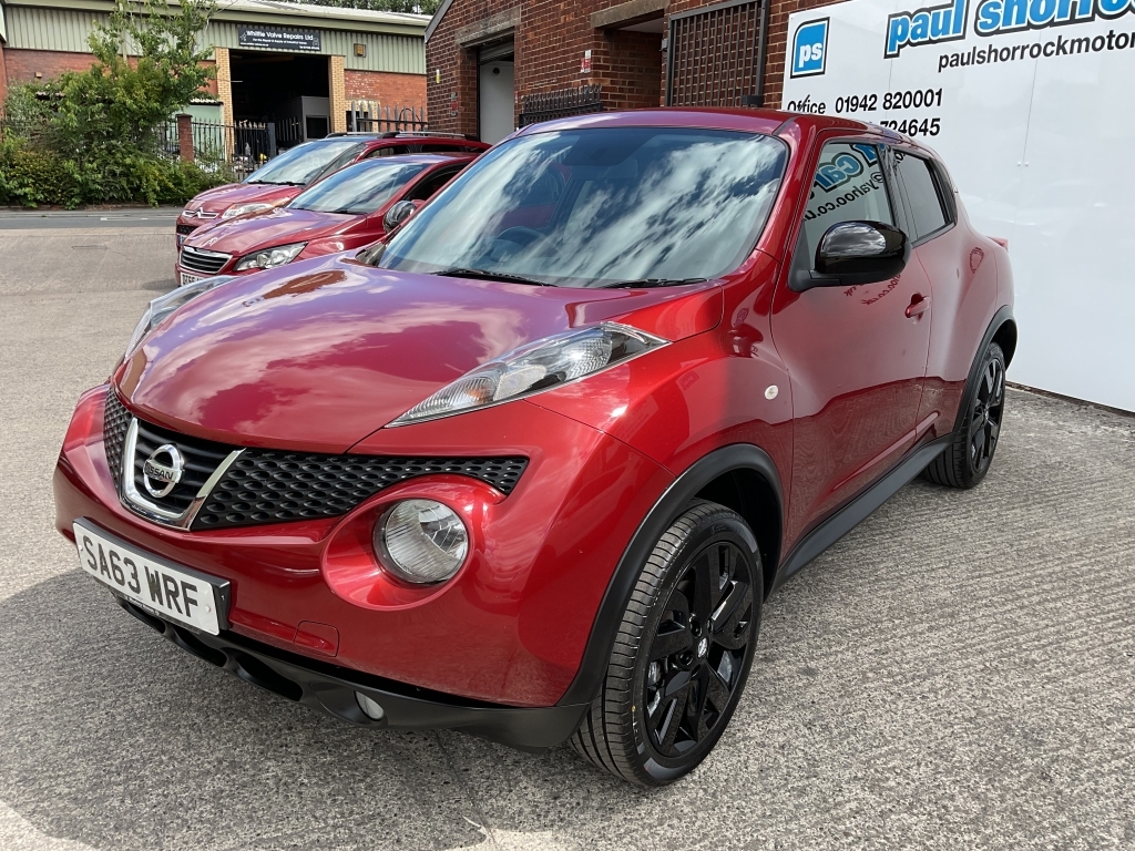 Nissan Juke Hatchback 1.6 N-tec Red #3