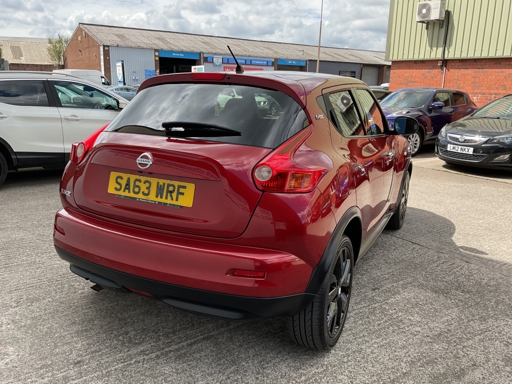 Nissan Juke Hatchback 1.6 N-tec Red #5