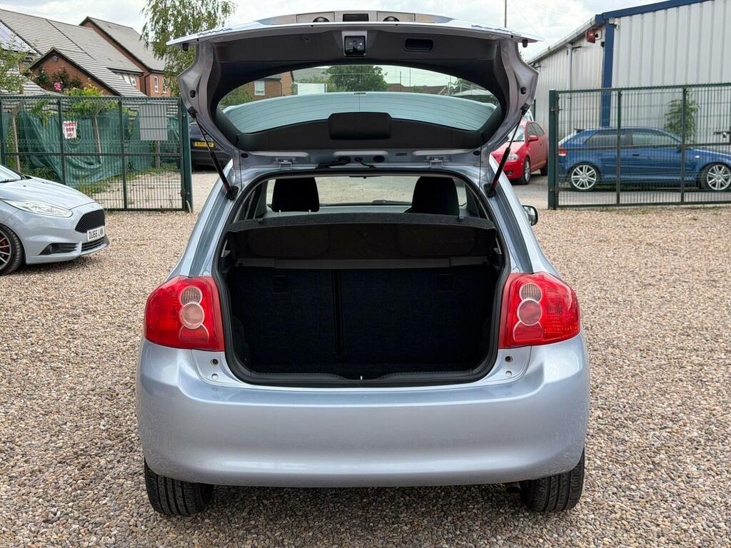 Toyota Auris T3 Vvt-i Silver #9