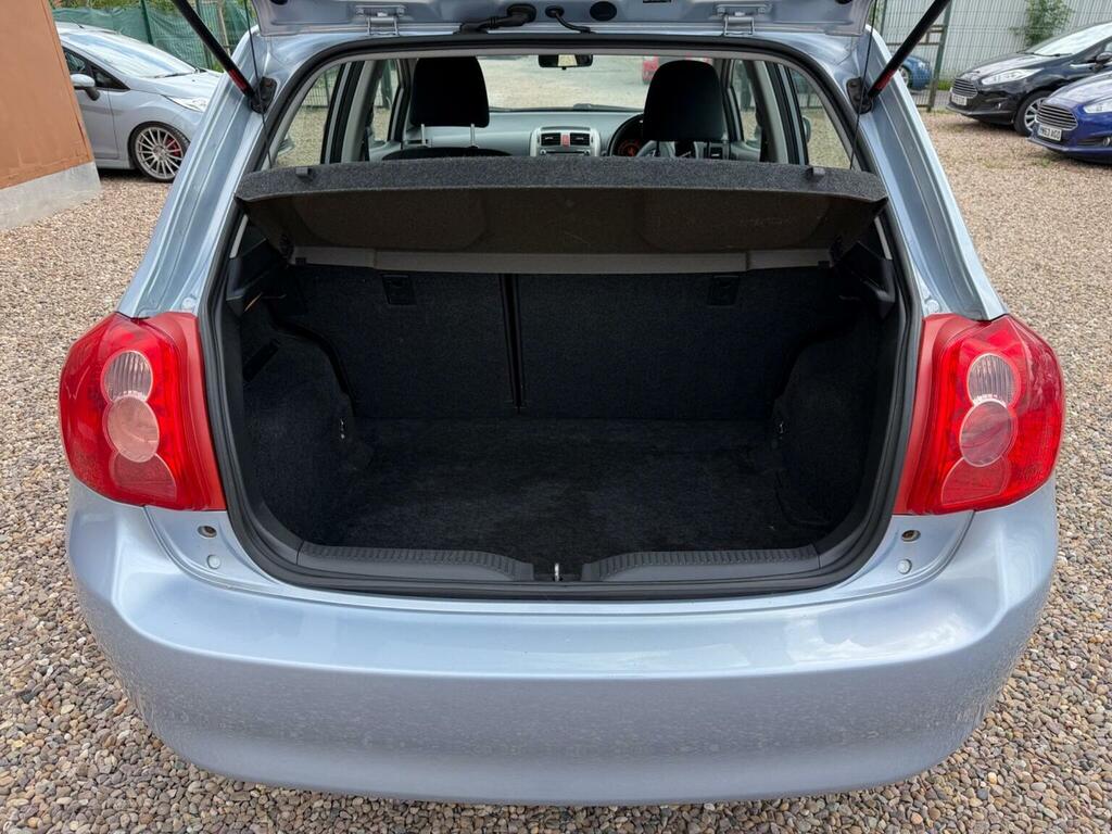 Toyota Auris T3 Vvt-i Silver #10