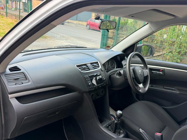 Suzuki Swift Sz2 35 Taxpsensorsisofix Silver #18