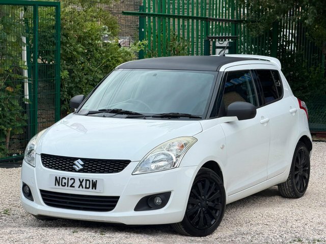 Suzuki Swift Hatchback White