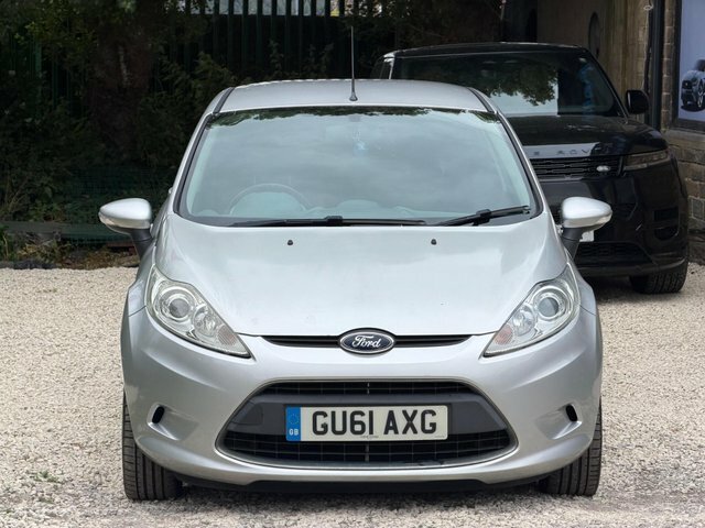 Ford Fiesta Hatchback Silver #2
