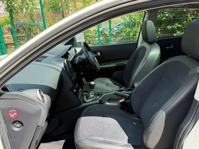 Nissan Qashqai 1.6I 117 Bhp Acenta Red #10