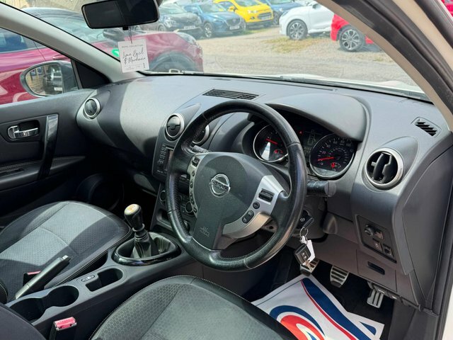 Nissan Qashqai 1.6I 117 Bhp Acenta Red #25