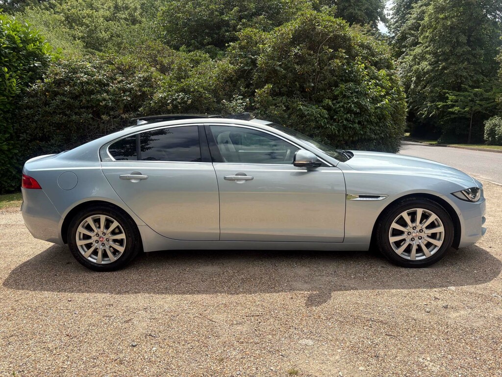 Jaguar XE 2.0D R-sport Euro 6 Ss Brown #32
