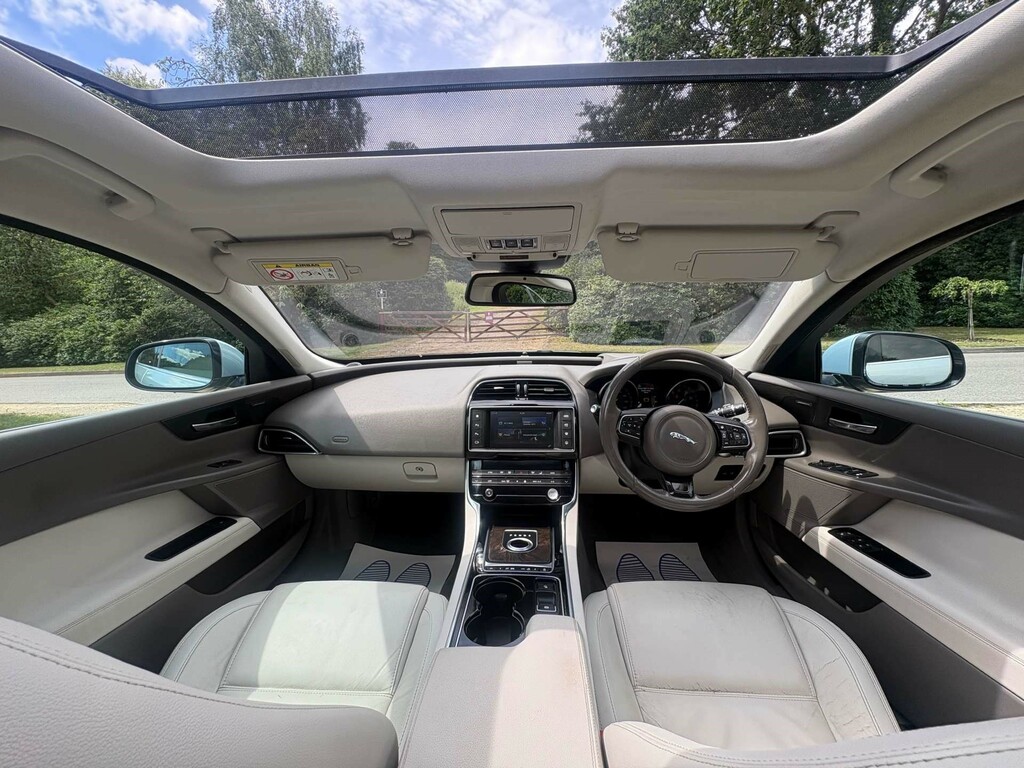Jaguar XE 2.0D R-sport Euro 6 Ss Brown #11
