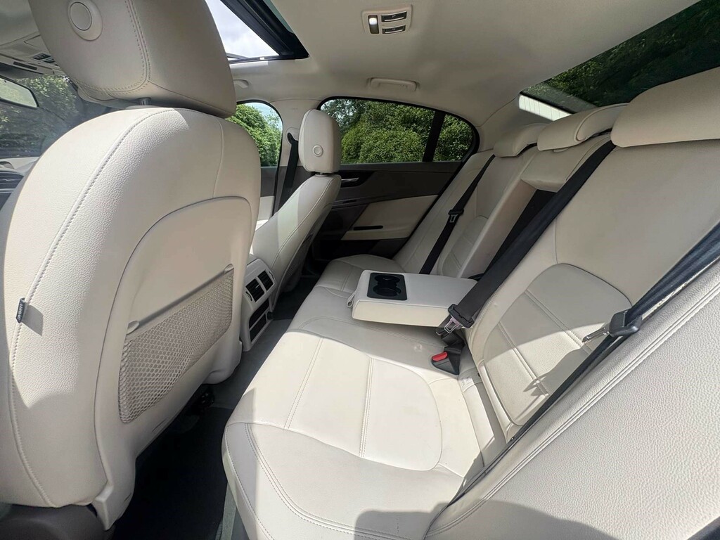 Jaguar XE 2.0D R-sport Euro 6 Ss Brown #20
