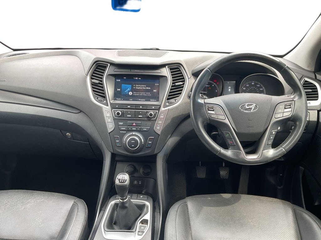 Hyundai Santa Fe 2.2 Crdi Blue Drive Premium Suv Black #6