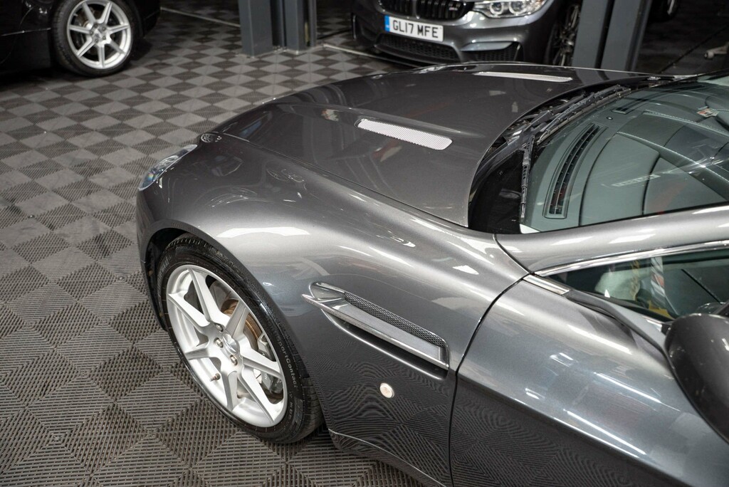 Aston Martin Vantage Coupe 4.3 V86 Speed Paired With That Wonde Silver #22