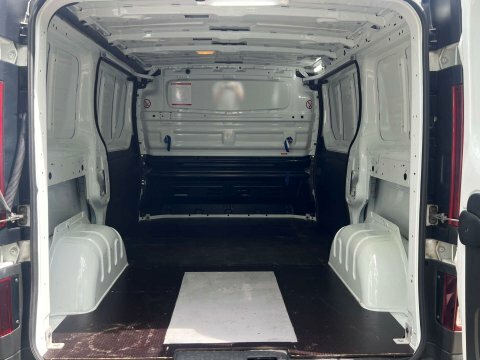 Vauxhall Vivaro 1.6 Vivaro 2900 White #4