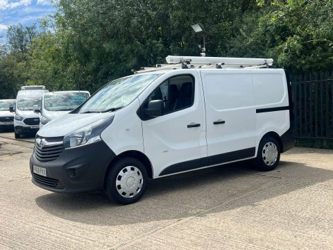 Vauxhall Vivaro 1.6 Vivaro 2900 White