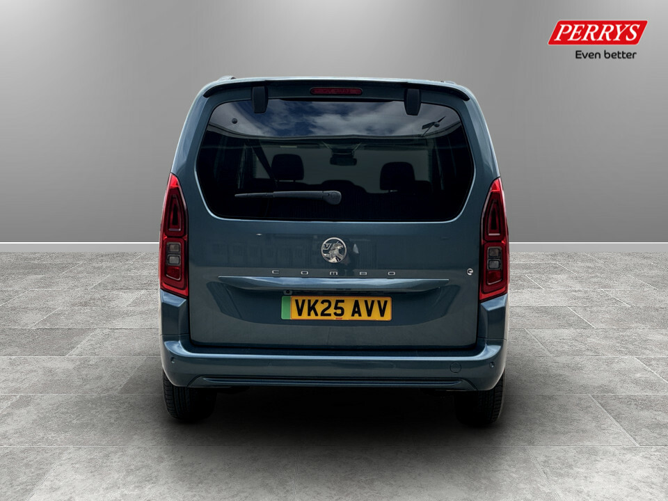 Vauxhall Combo-e Life 100Kw Ultimate 52Kwh Blue #6
