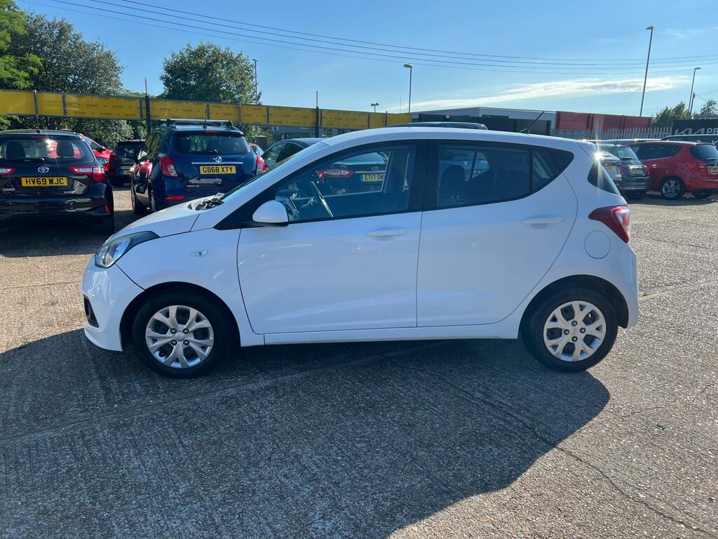 Hyundai I10 1.0 Se Euro 5 White #4