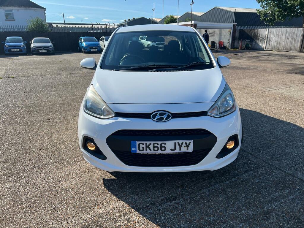 Hyundai I10 1.0 Se Euro 5 White #2