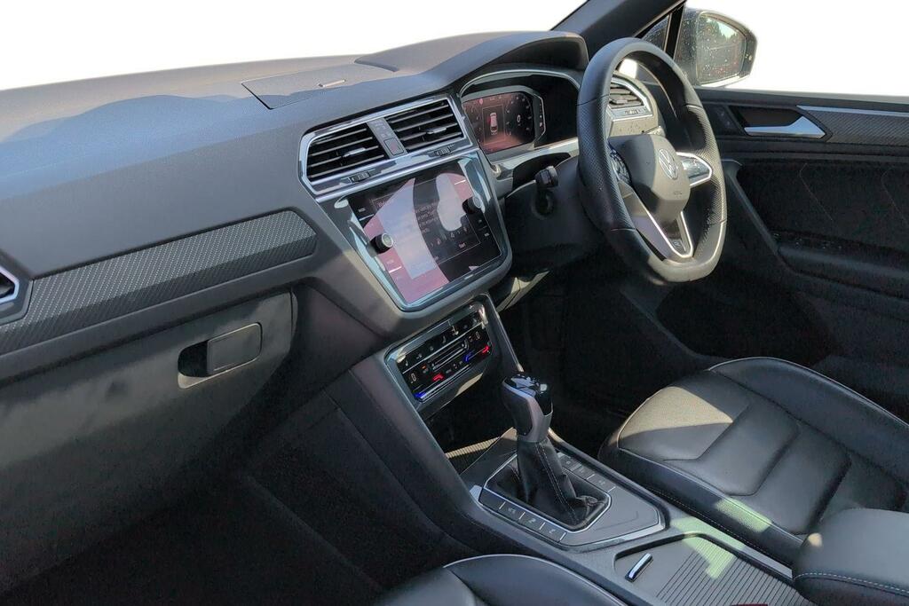 Volkswagen Tiguan 1.5 Tsi 150 R-line Dsg  #2