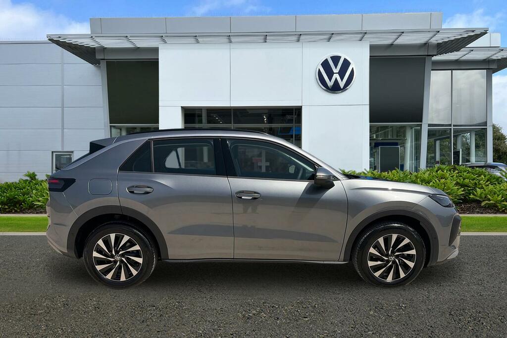 Volkswagen T-Roc 1.5 Etsi 150 Life Dsg  #4