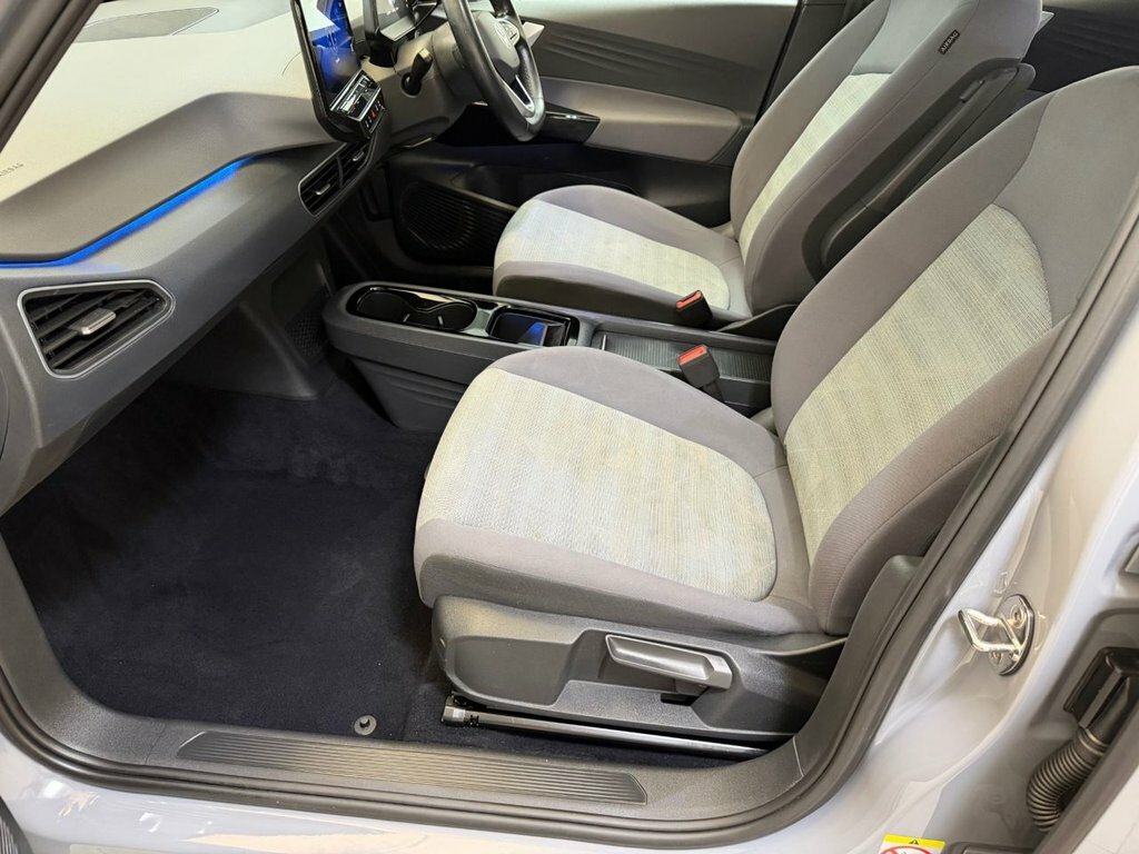 Volkswagen ID.3 Hatchback Grey #4