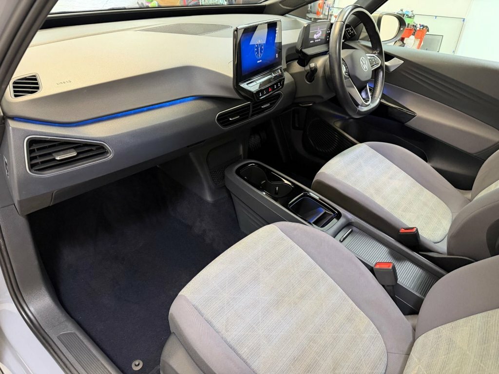 Volkswagen ID.3 Hatchback Grey #3