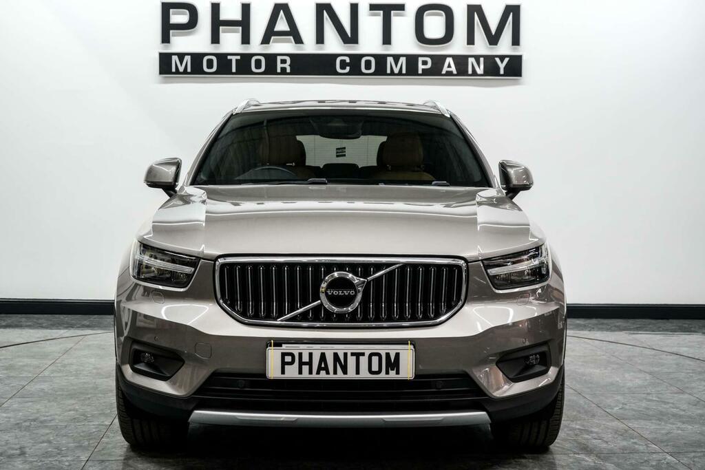 Volvo XC40 Inscription Pro Grey #2