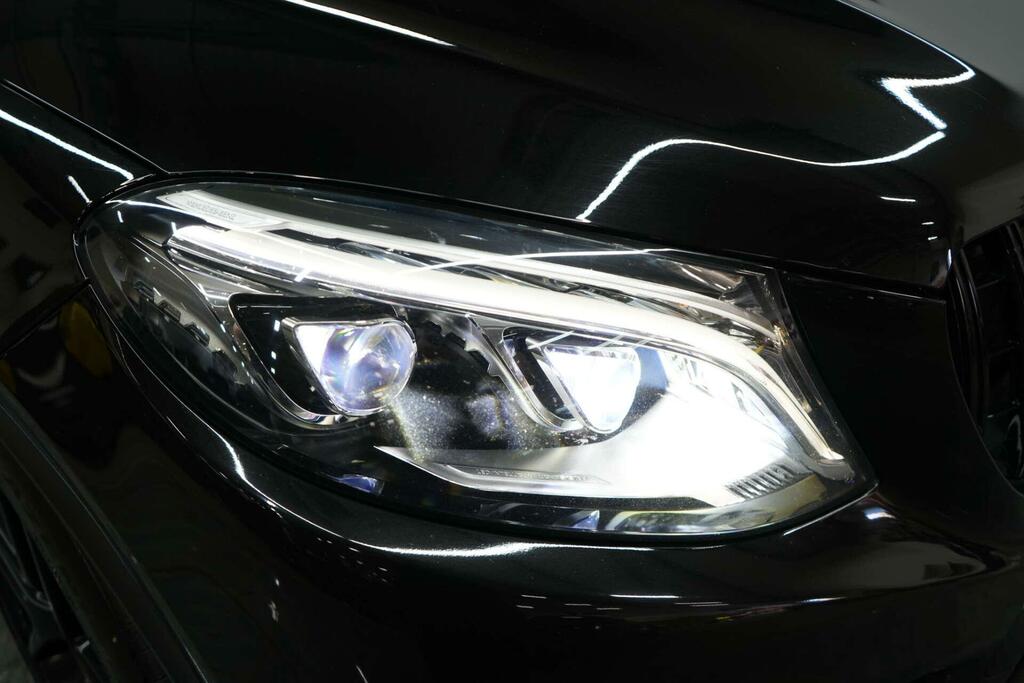 Mercedes-Benz GLE Class Gle 250 D 4Matic Amg Line Premium Red #40