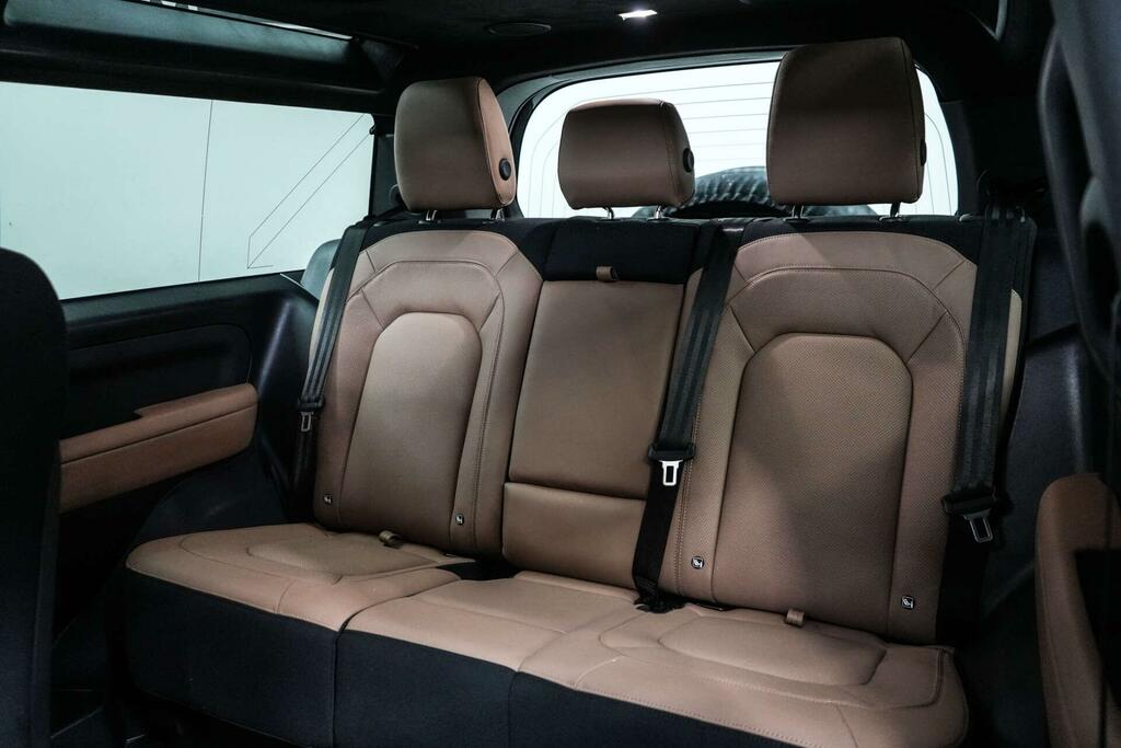 Land Rover Defender 90 3.0 D250 Hard Top X-dynamic Se 3 Seat Grey #18