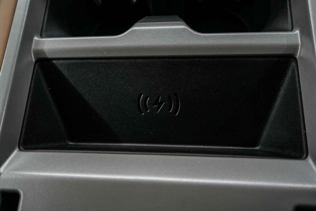 Land Rover Defender 90 3.0 D250 Hard Top X-dynamic Se 3 Seat Grey #26