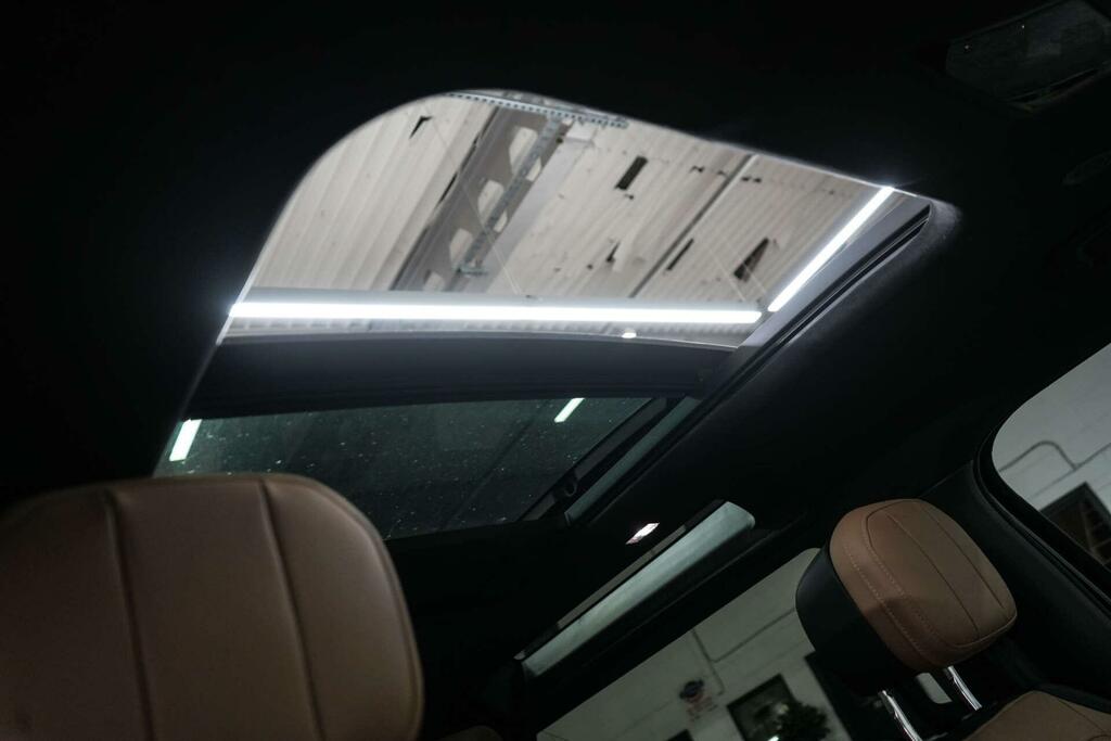 Land Rover Defender 90 3.0 D250 Hard Top X-dynamic Se 3 Seat Grey #23