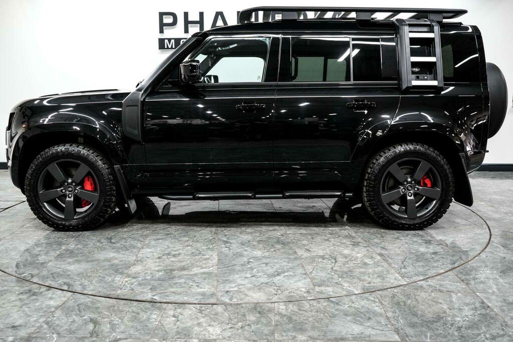 Land Rover Defender 110 X-dynamic Hse Black #3