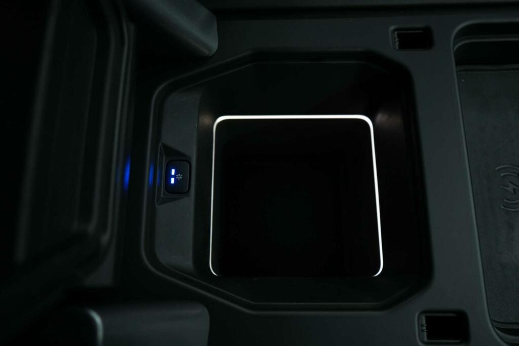 Land Rover Defender 110 3.0 D300 Hard Top Hse Black #30