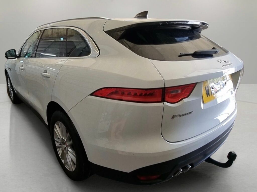 Jaguar F-Pace 2.0 D180 Portfolio Suv Awd Euro 6 WA69WUK White #3