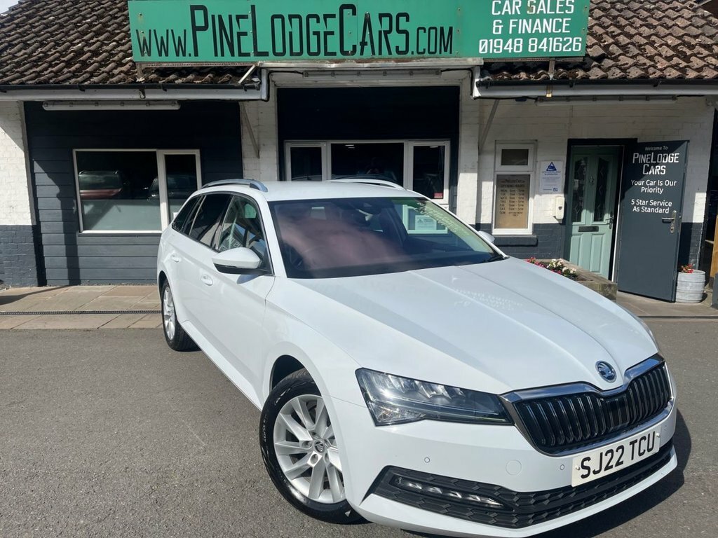 Skoda Superb 2L Se Technology White